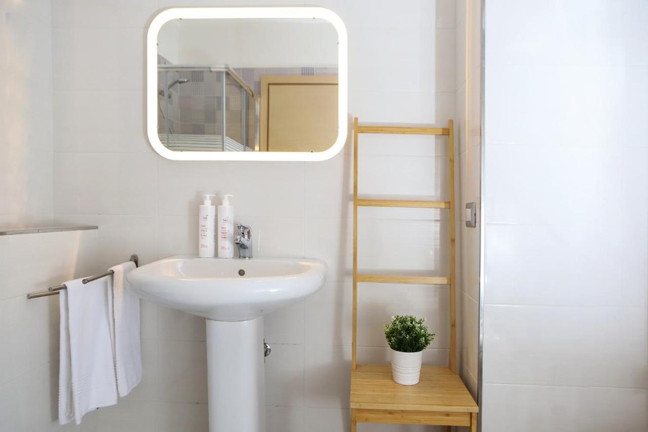 נאפולי Tribunali Family Apartment By Wonderful Italy מראה חיצוני תמונה